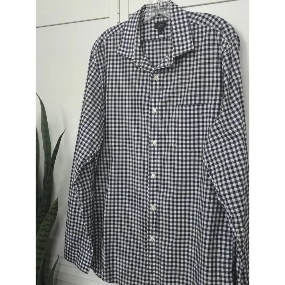 J. CREW 120's Navy Blue & White Gingham Men's Shirt 1 Pocket 2 Ply Cotton Sz L